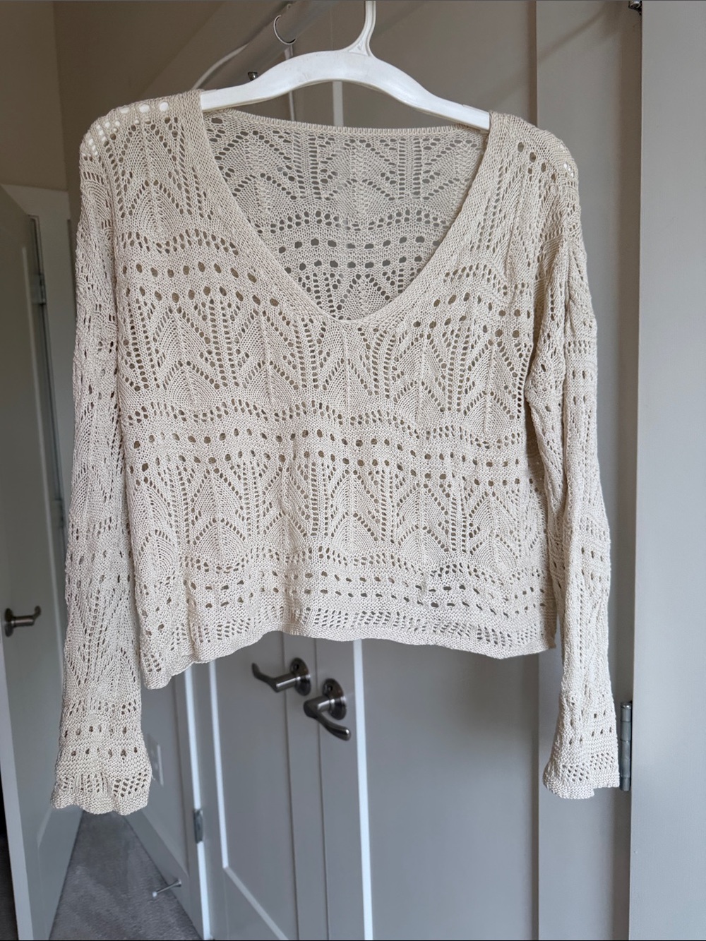 Crochet V-Neck Lightweight Knit Sweater - Cream